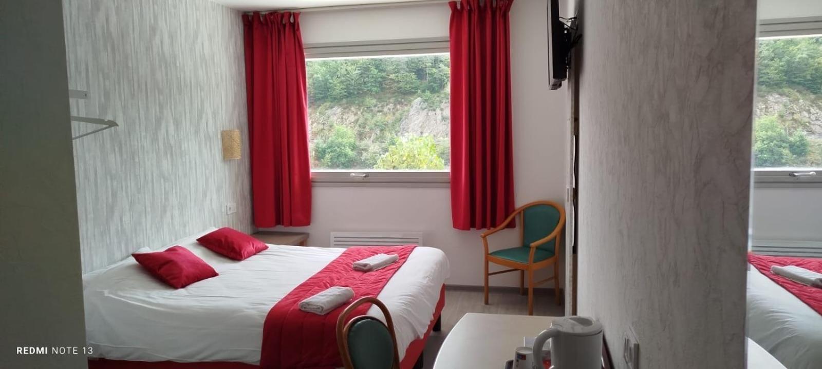 Garabit Hotel Anglards de Saint Flour Экстерьер фото